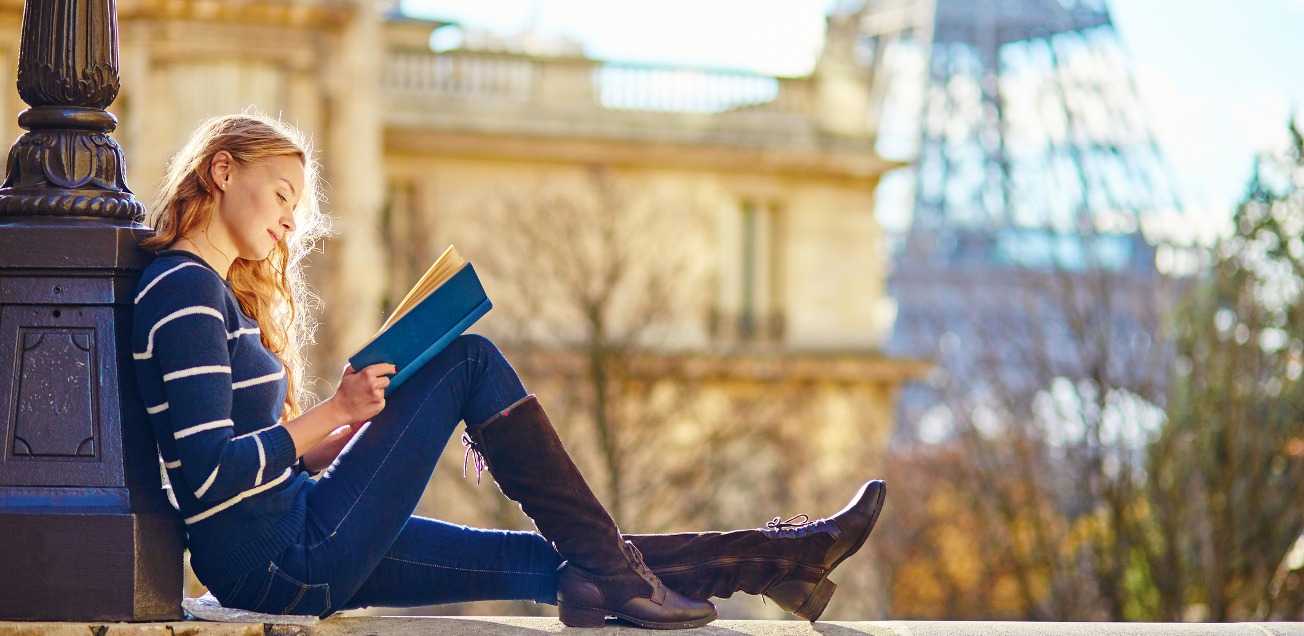 Five Must-Read Books for Expats