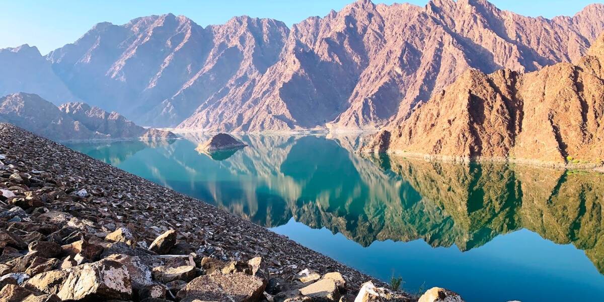 Let's take a hike🧗‍♀️ Dubai Explorers Group InterNations