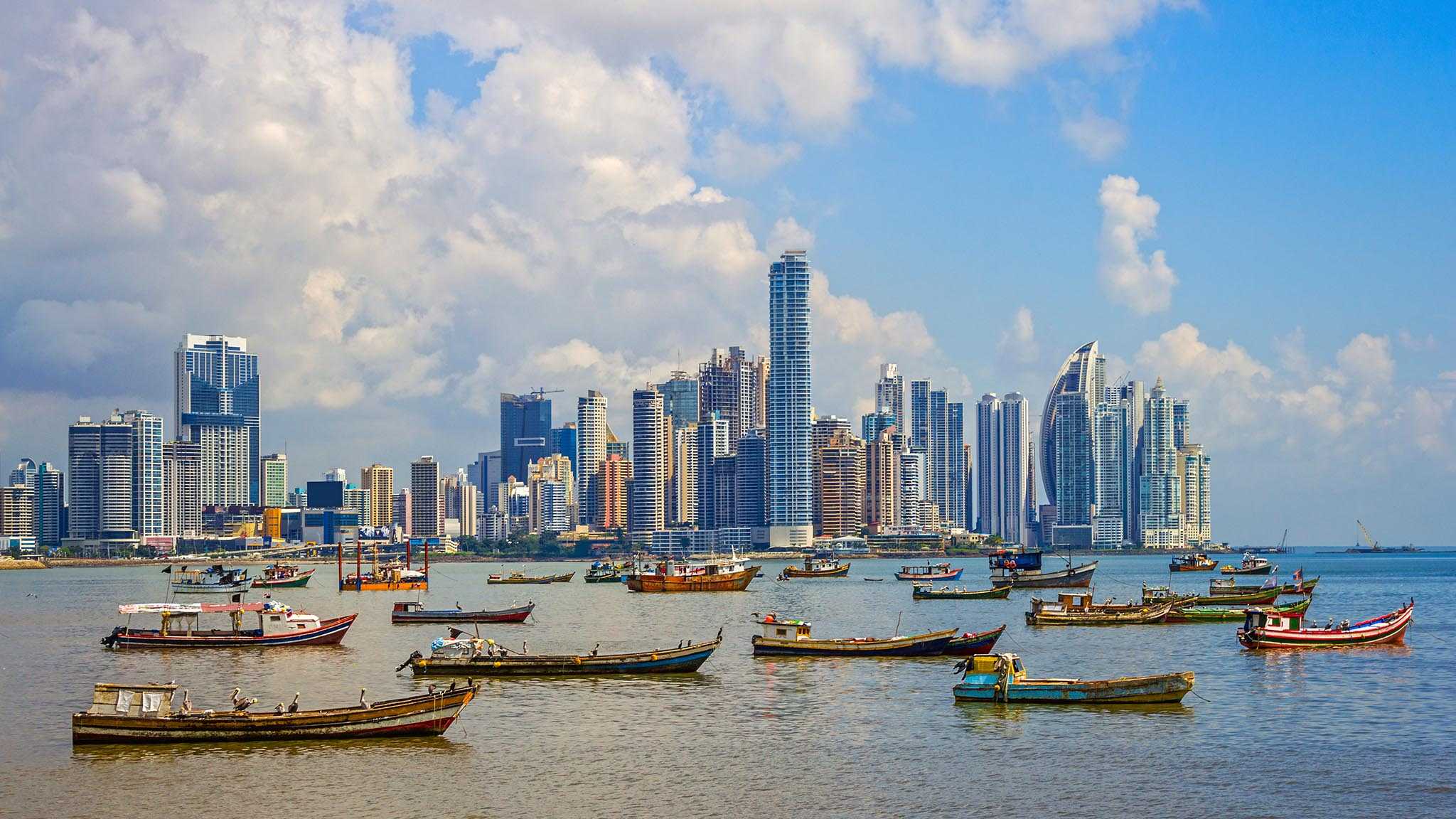 Panama City's Expat Community Find Jobs and Housing for Expats